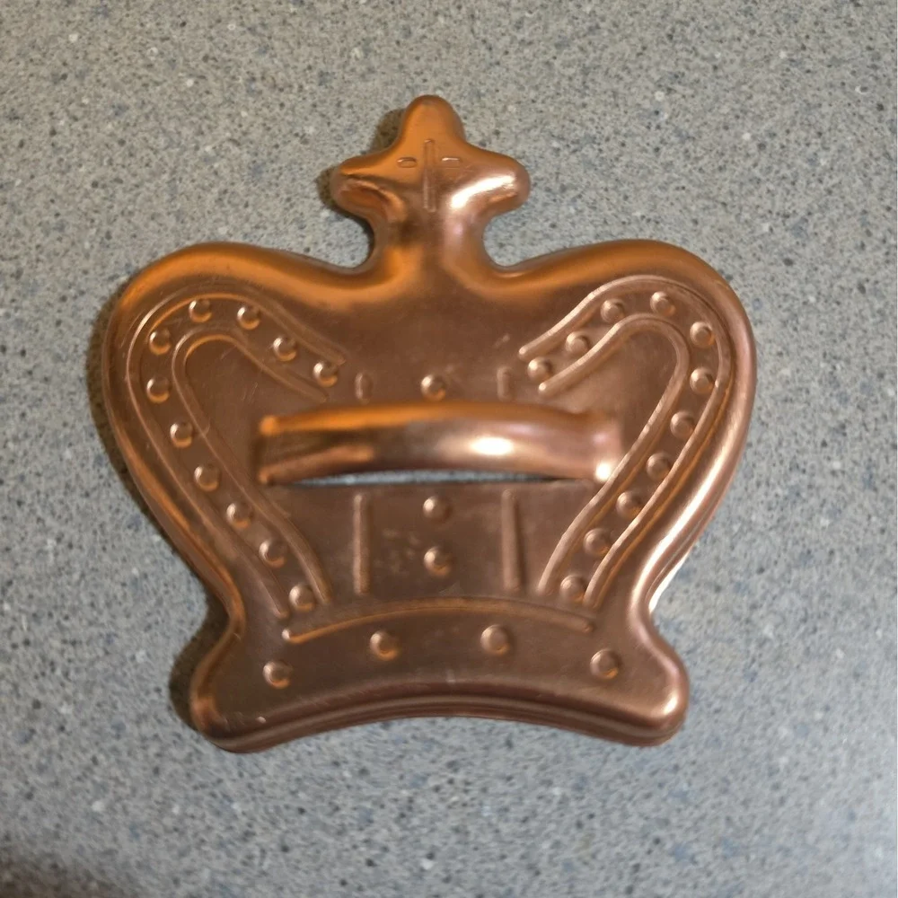 Vintage Mirro copper aluminum crown and fleur-de-lis cookie cutters, Mardi Gras
